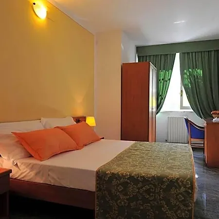 Lejlighedshotel House Aurora 3*