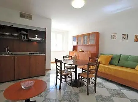Lejlighedshotel House Aurora Cortona