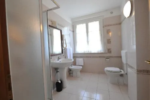 House Aurora Cortona