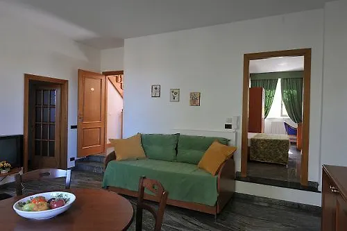 House Aurora 3* Cortona