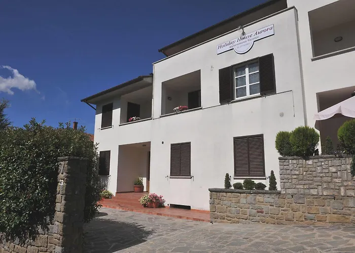 House Aurora Cortona